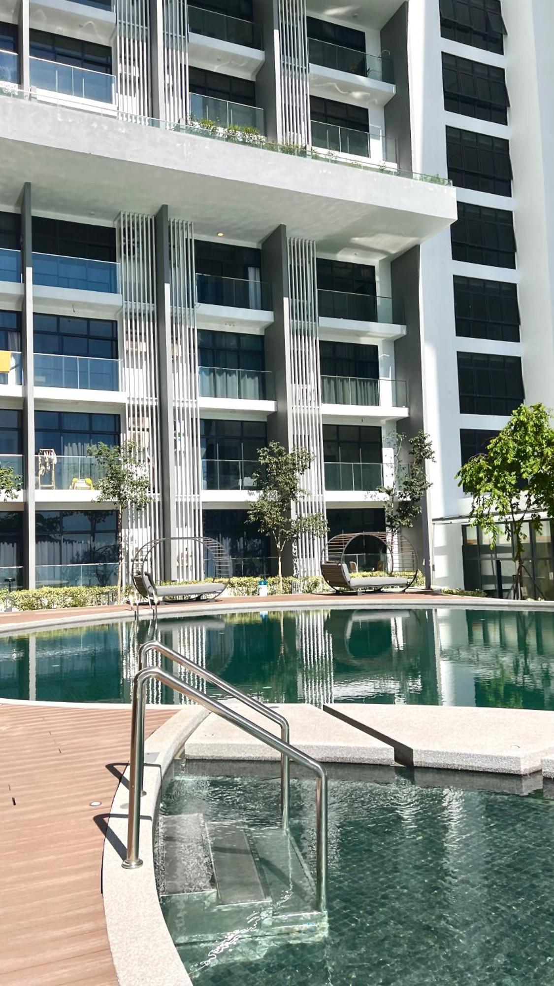 كوتا كينابالو The Shore Executive Suites By Ys Luxury المظهر الخارجي الصورة