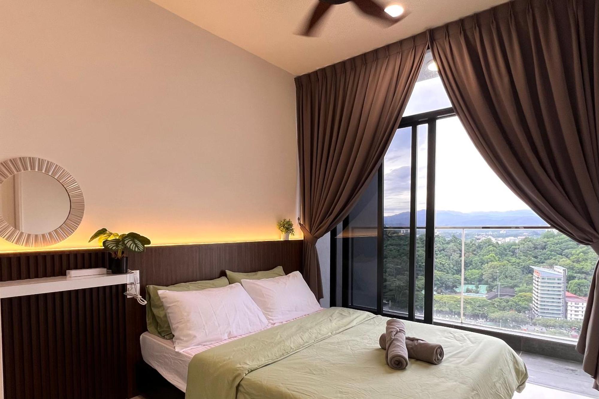 كوتا كينابالو The Shore Executive Suites By Ys Luxury المظهر الخارجي الصورة
