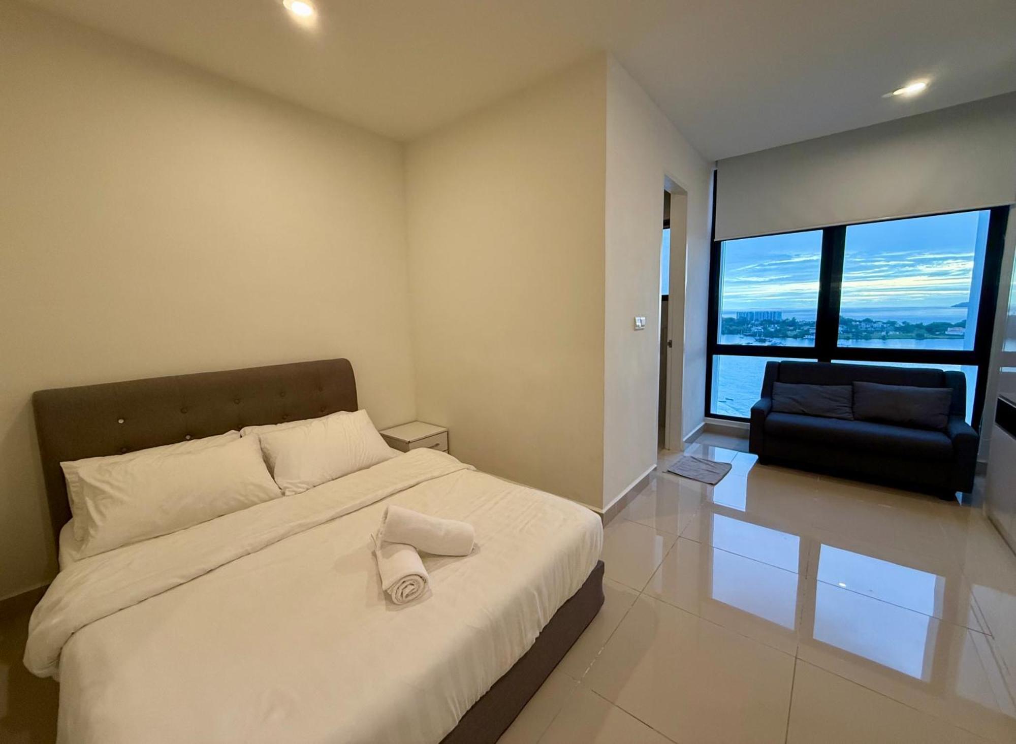 كوتا كينابالو The Shore Executive Suites By Ys Luxury المظهر الخارجي الصورة