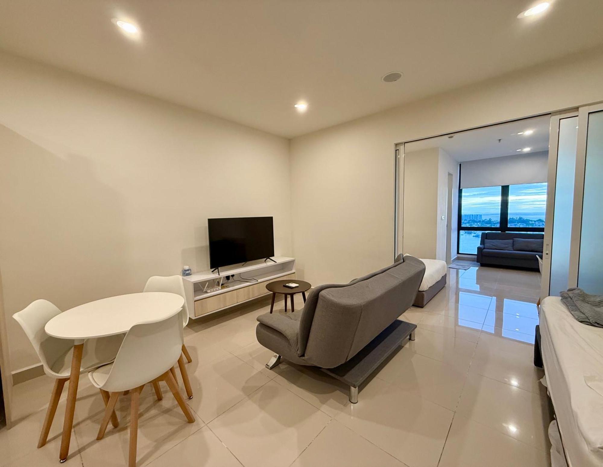 كوتا كينابالو The Shore Executive Suites By Ys Luxury المظهر الخارجي الصورة