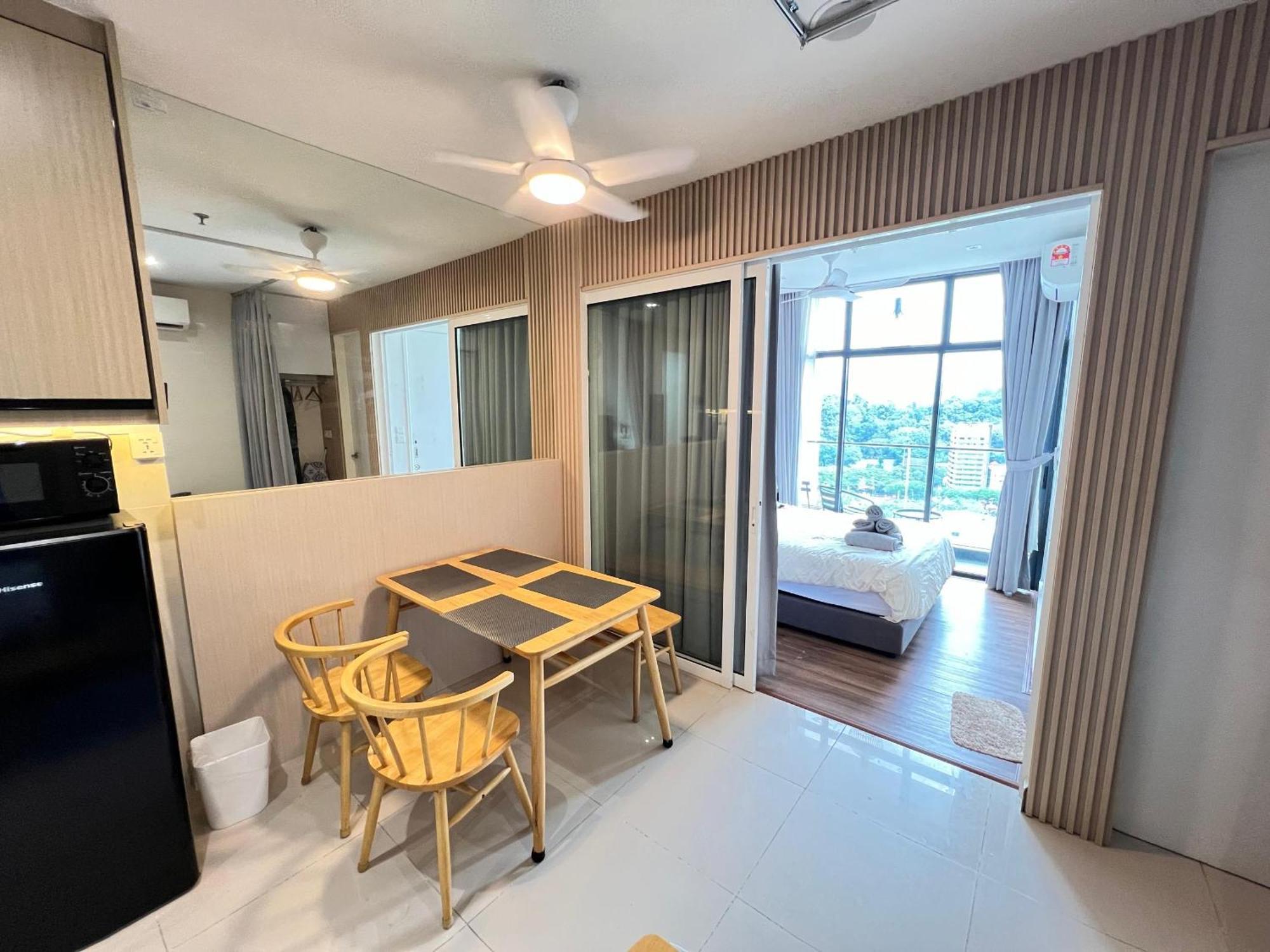 كوتا كينابالو The Shore Executive Suites By Ys Luxury المظهر الخارجي الصورة